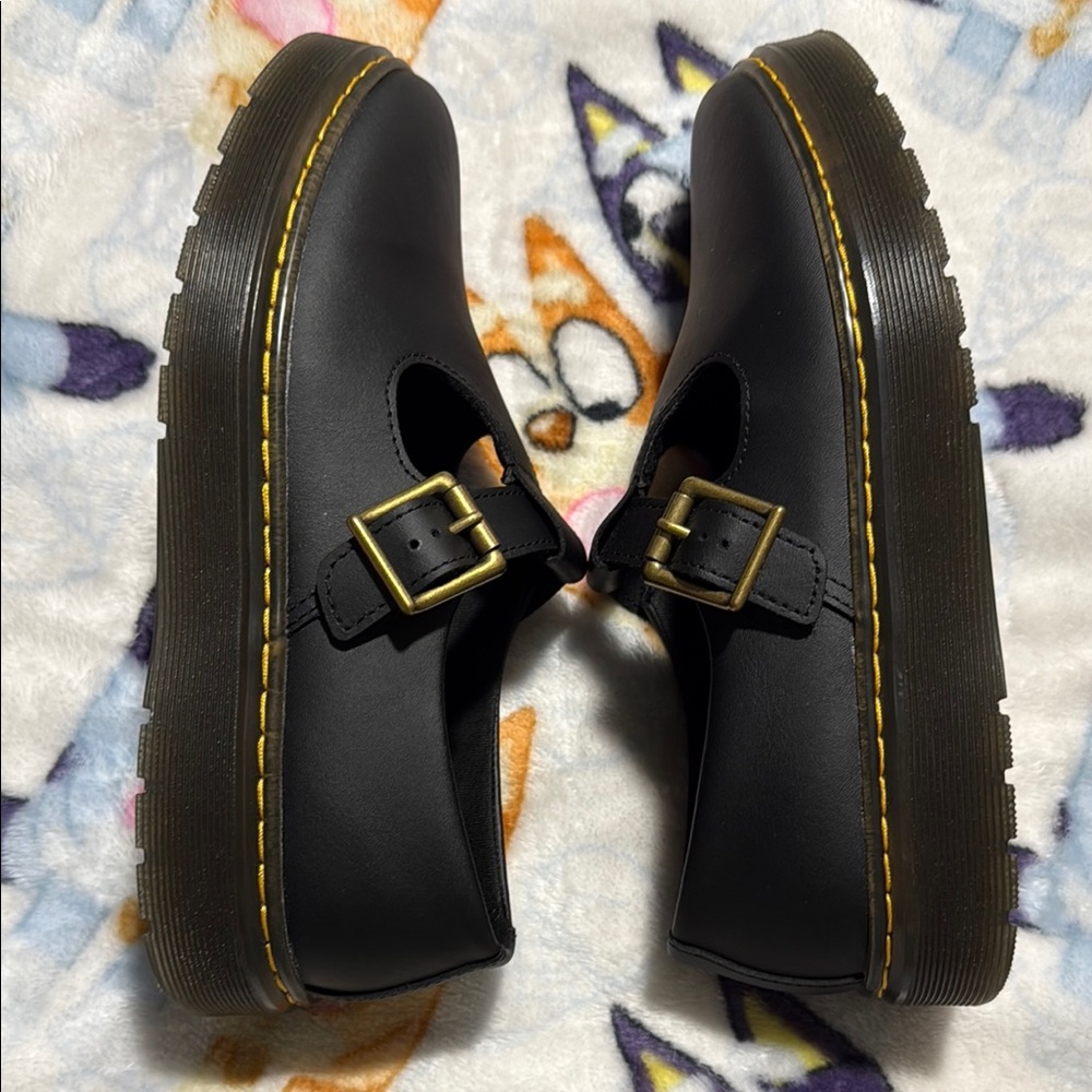 New Dr. Martens Zavala Mary Jane Black Shoes with Rounded Toe in size 8 - Picture 4 of 8